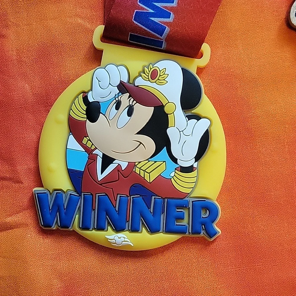 Disney Cruise Line Minnie Mouse Winner Lanyard with Medallion
